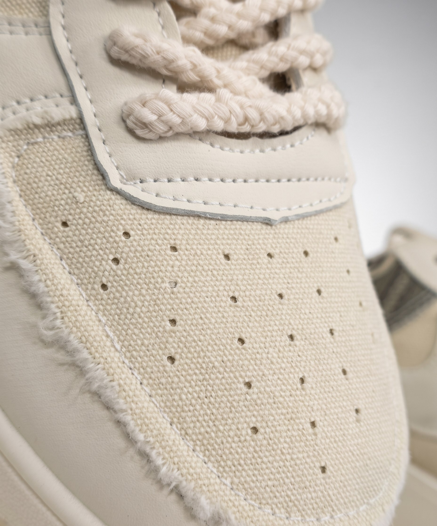 Nike Air Force Bigbang view 2