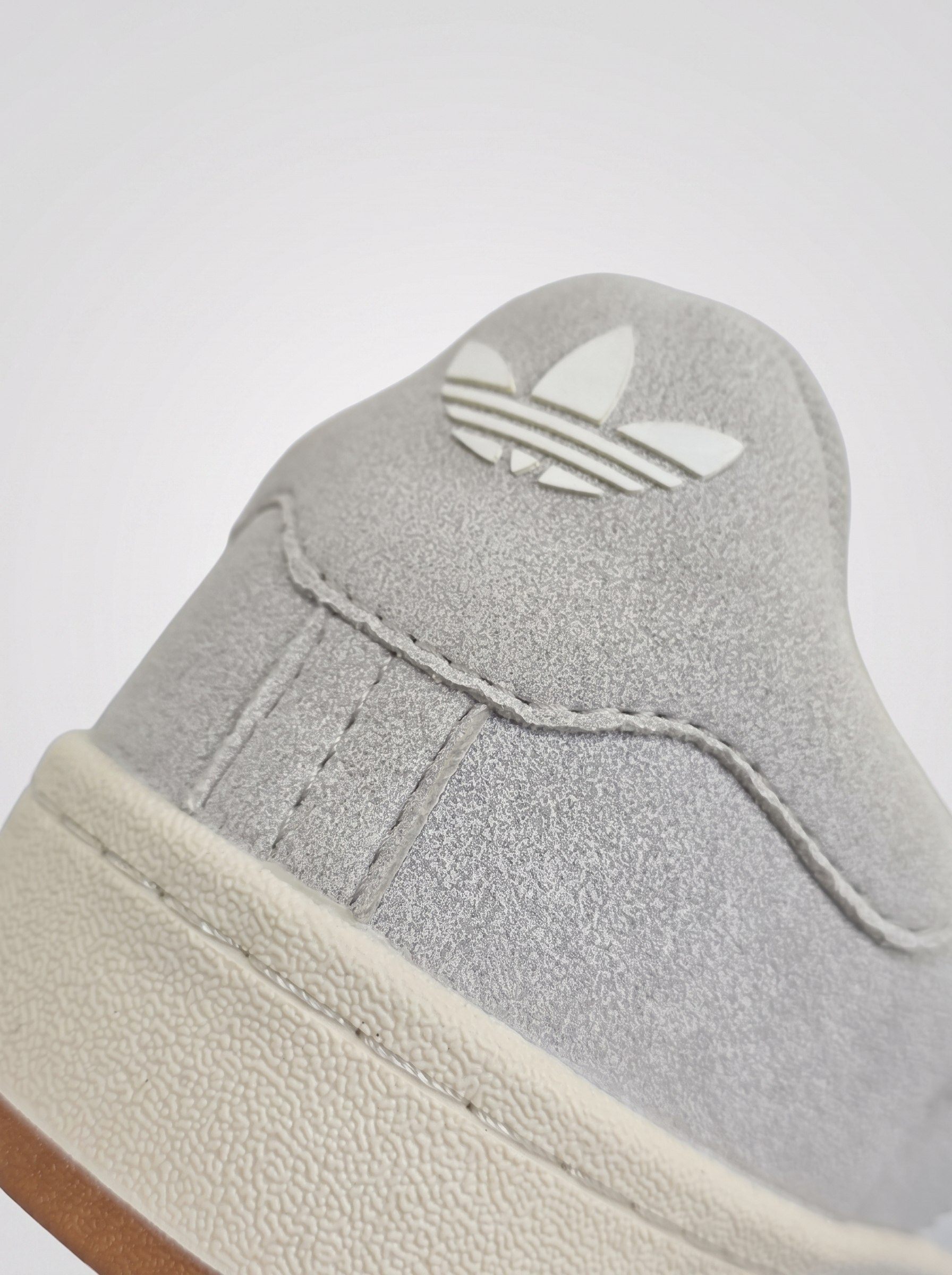Adidas Campus view 3