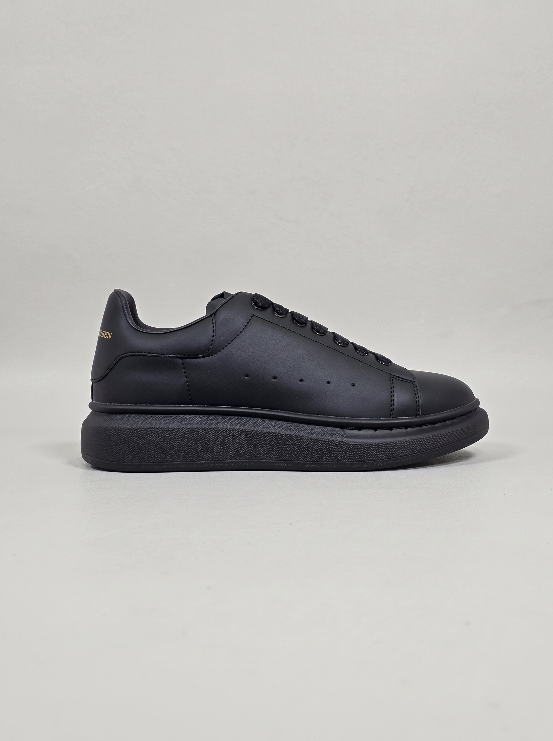 Alexander McQueen Oversized Sneaker