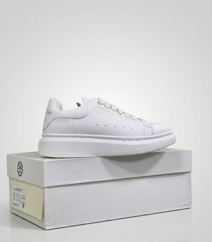 Alexander McQueen Oversized Sneaker