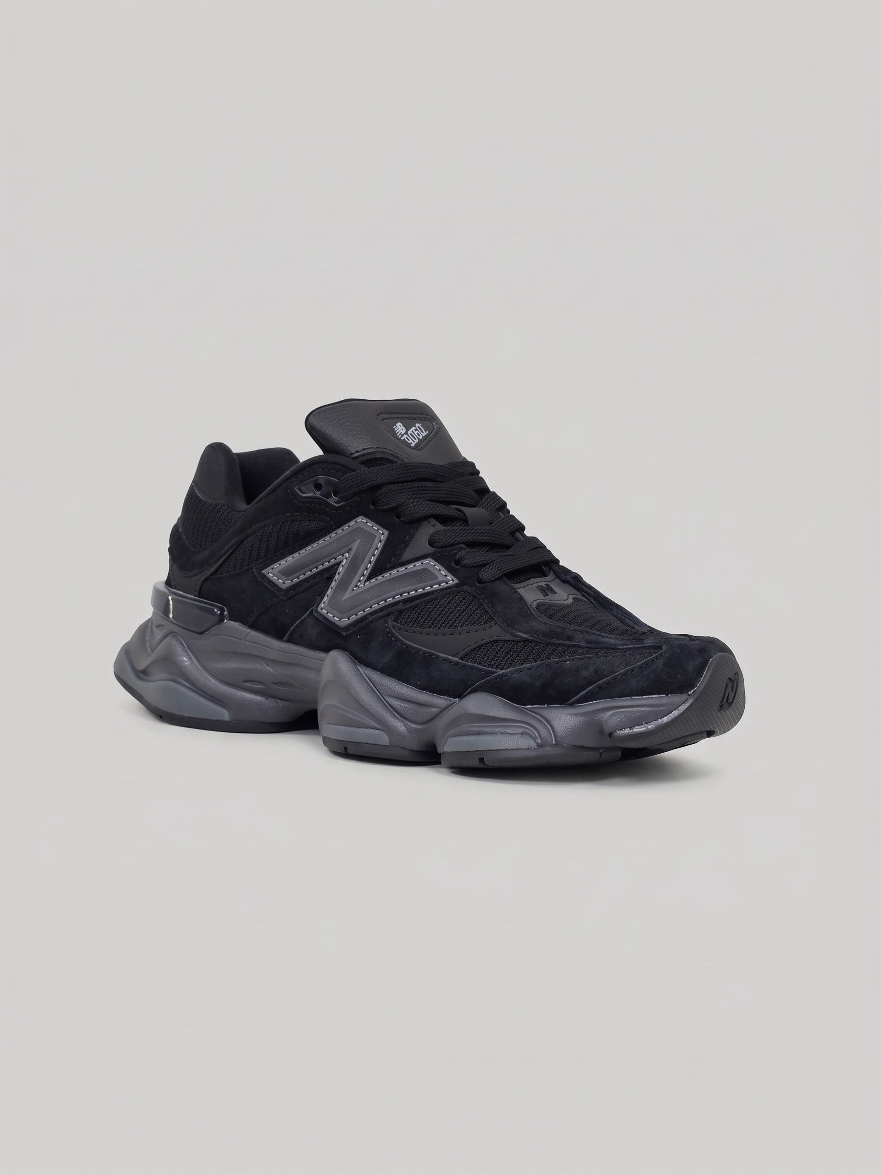 New Balance 9060 view 4