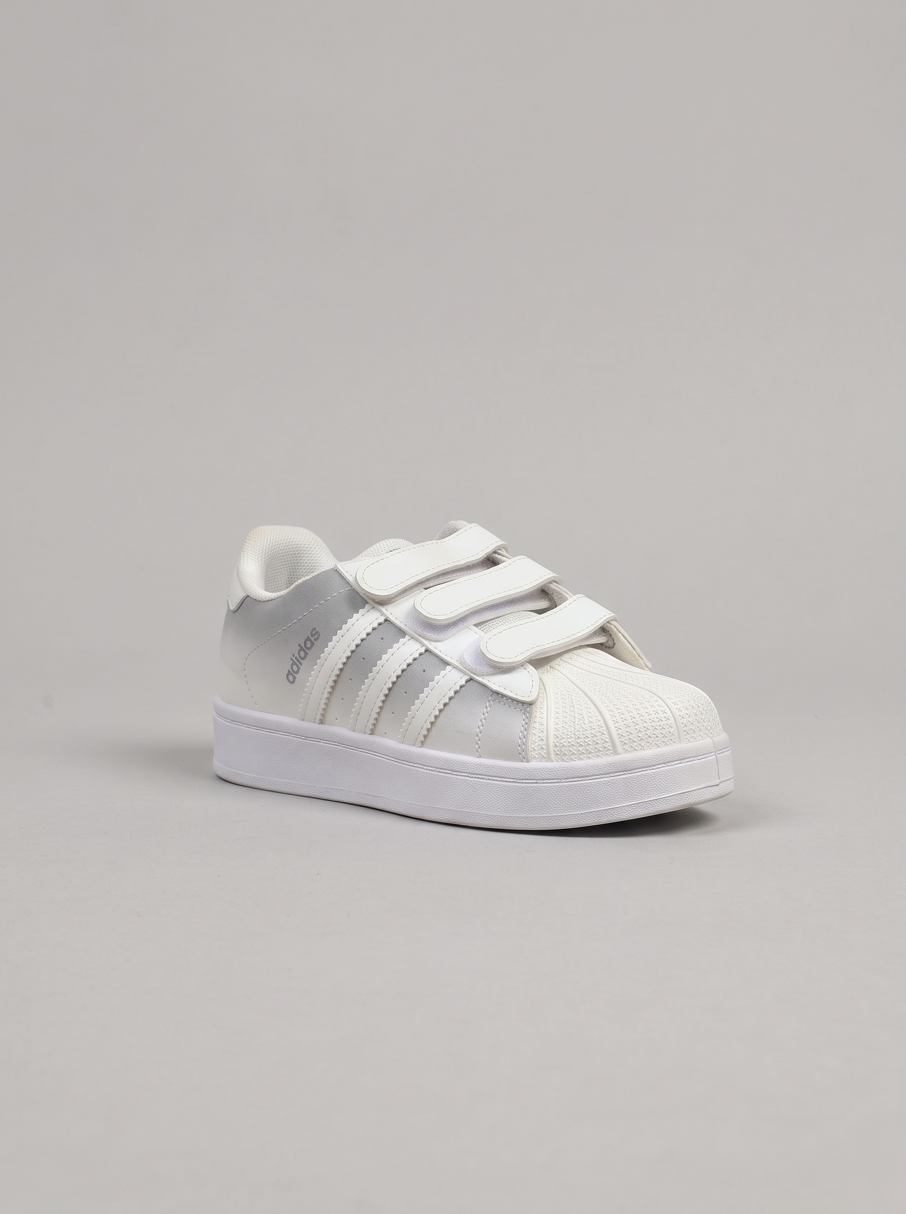 Adidas Super Star view 4