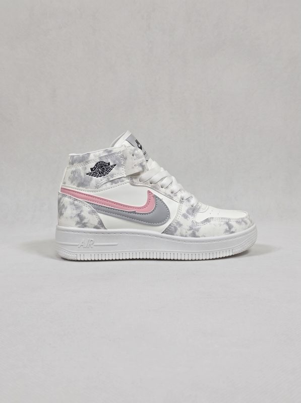 Nike Cloud Tie-Dye