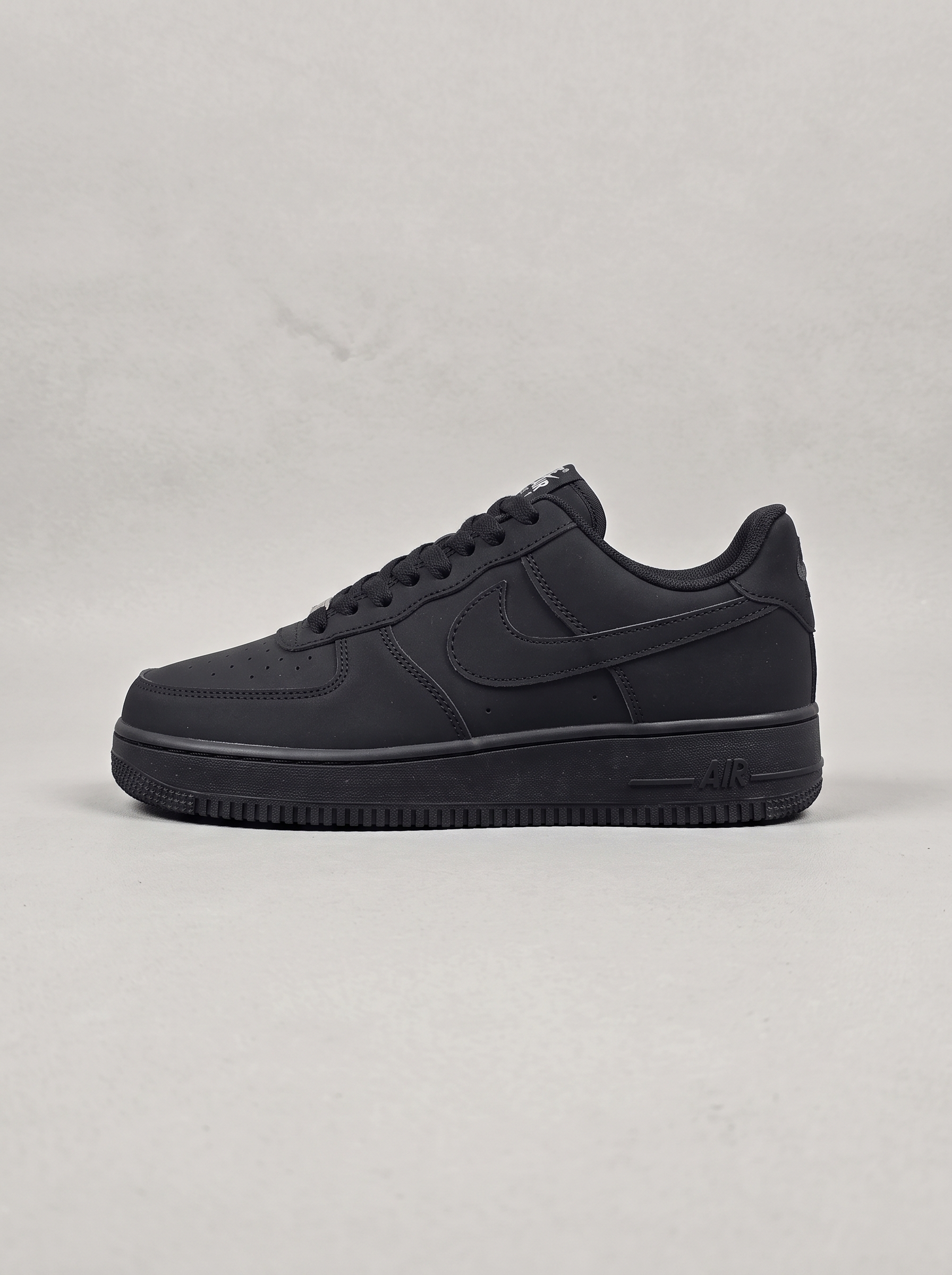 Nike Air Force 1 view 2